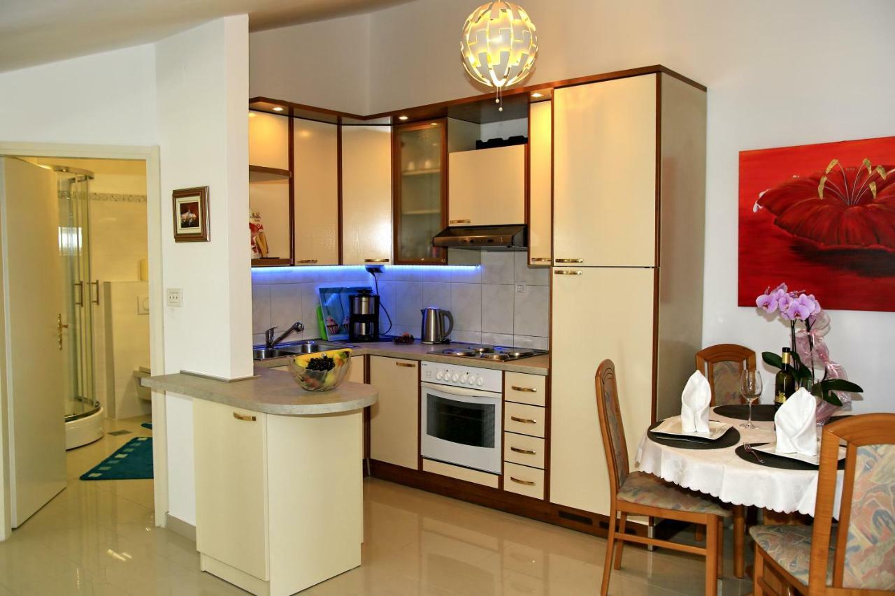 Apartment Panorama Пореч Екстериор снимка