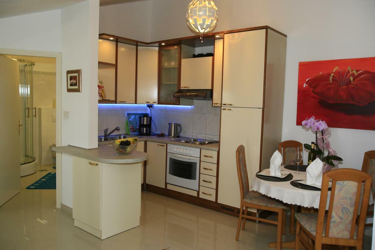 Apartment Panorama Пореч Екстериор снимка